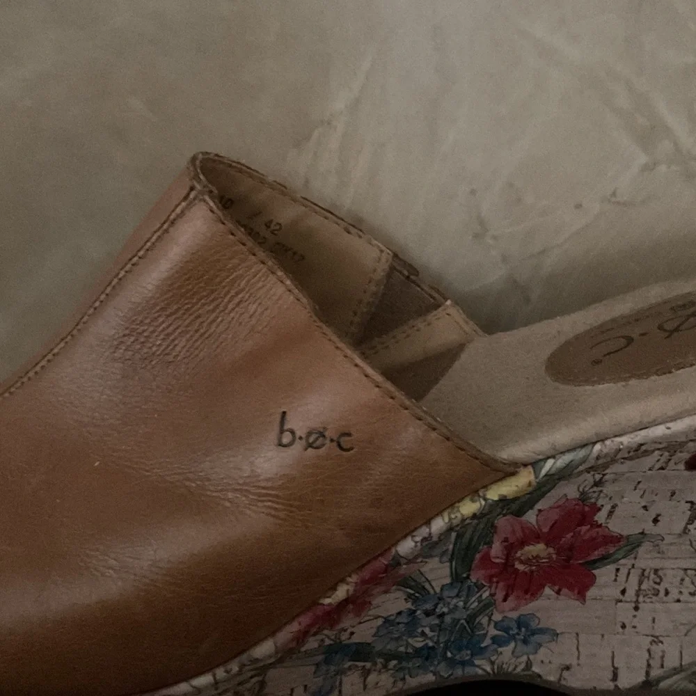 b.o.c. Tan Floral Wedge Sandals